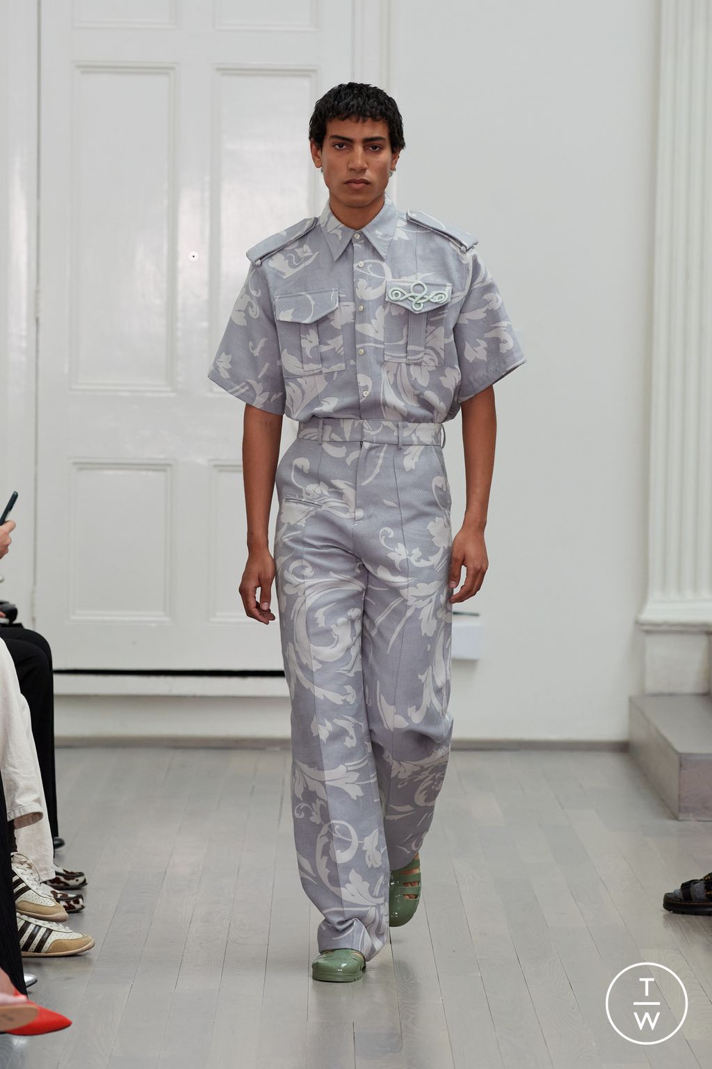 Fashion Week London Spring-Summer 2025 look 11 from the Denzil Patrick collection menswear