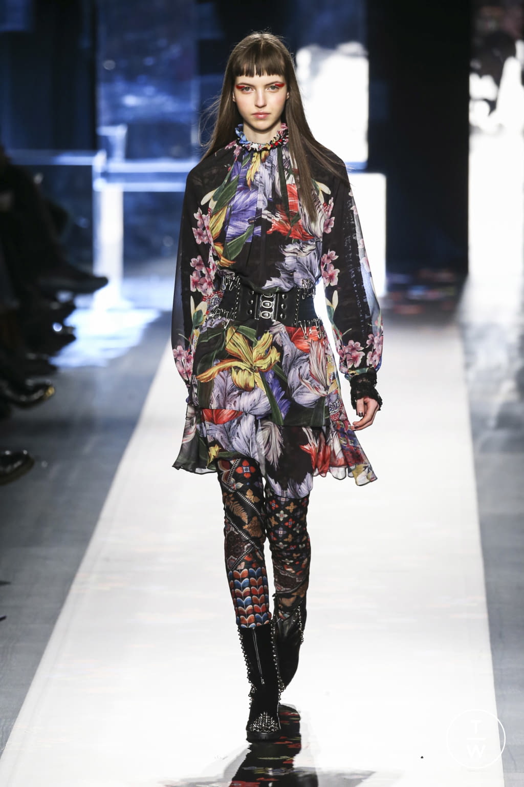 Fashion Week New York Fall/Winter 2017 look 48 from the Desigual collection 女装