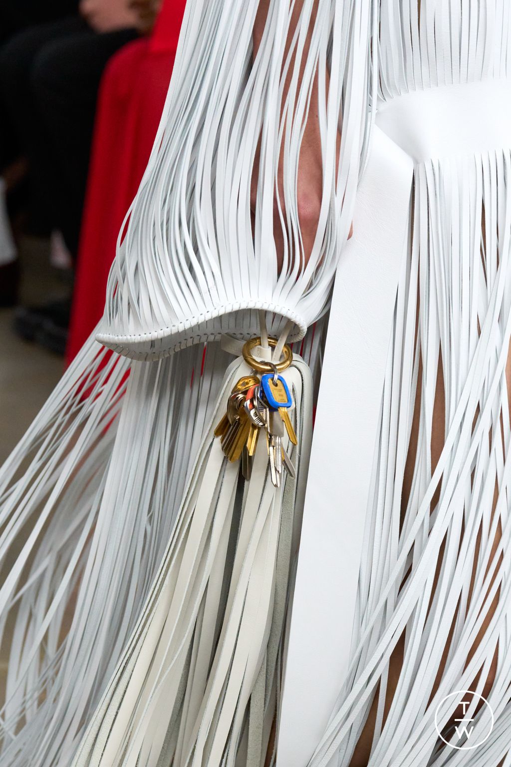 Fashion Week New York Spring/Summer 2026 look 33 de la collection Calvin Klein Collection womenswear accessories