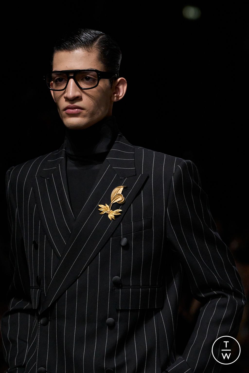 Fashion Week Milan Fall/Winter 2024 look 11 from the Dolce & Gabbana collection menswear accessories