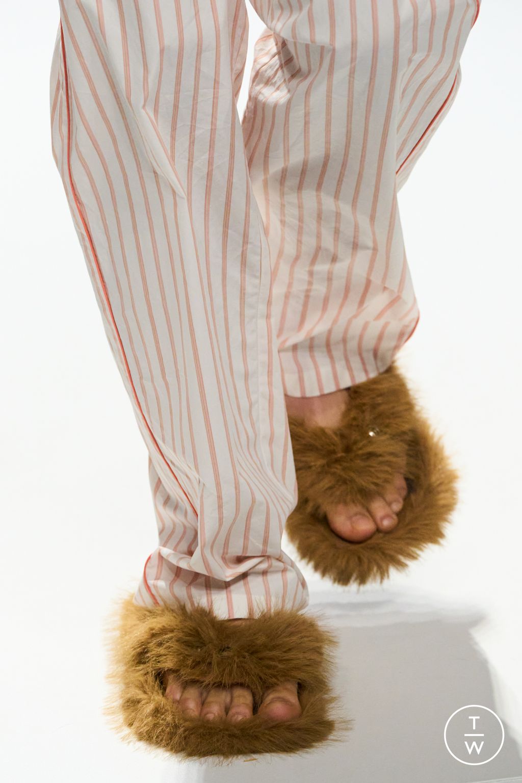 Fashion Week Milan Spring/Summer 2026 look 36 from the Dolce & Gabbana collection menswear accessories