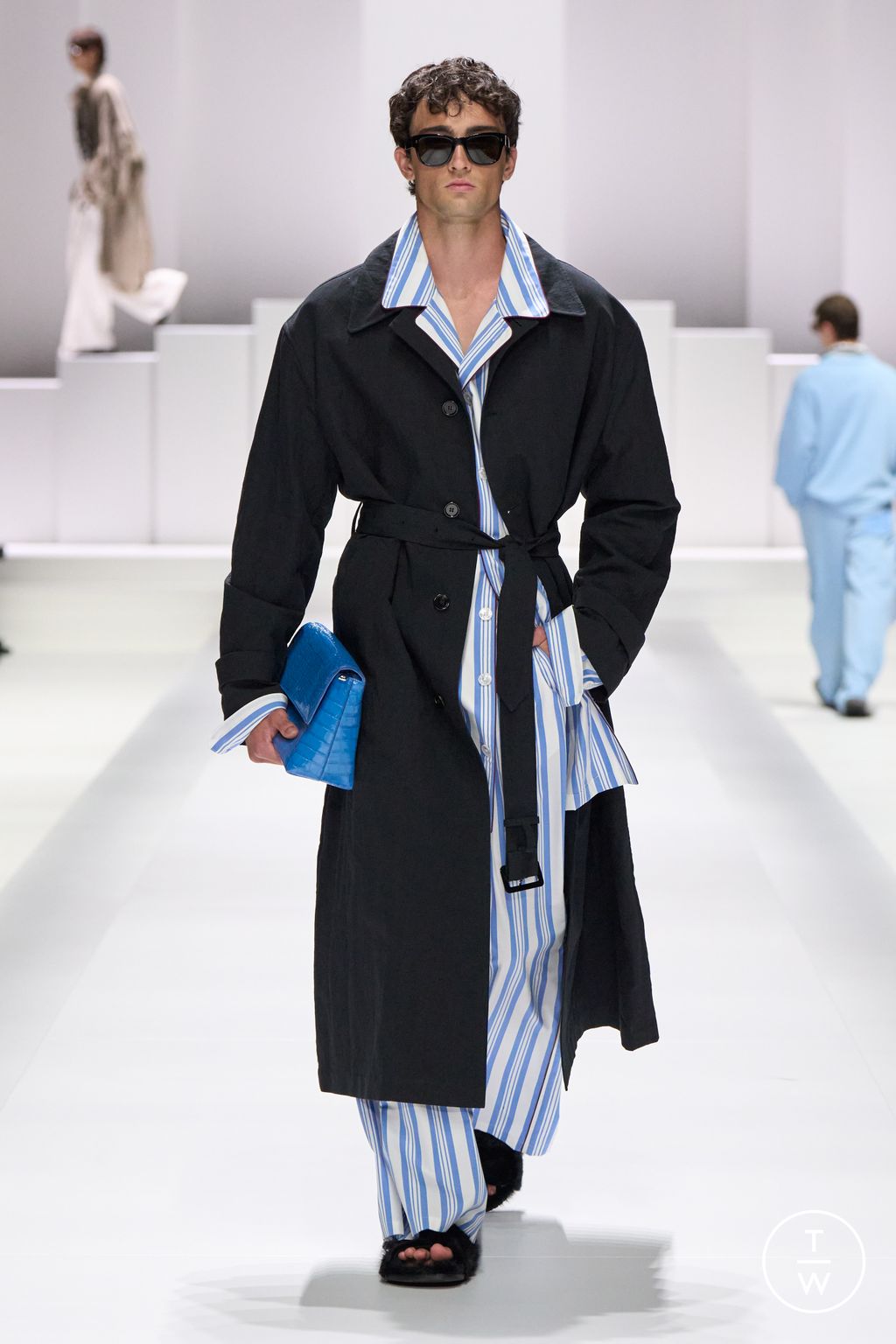 Fashion Week Milan Spring/Summer 2026 look 18 from the Dolce & Gabbana collection menswear