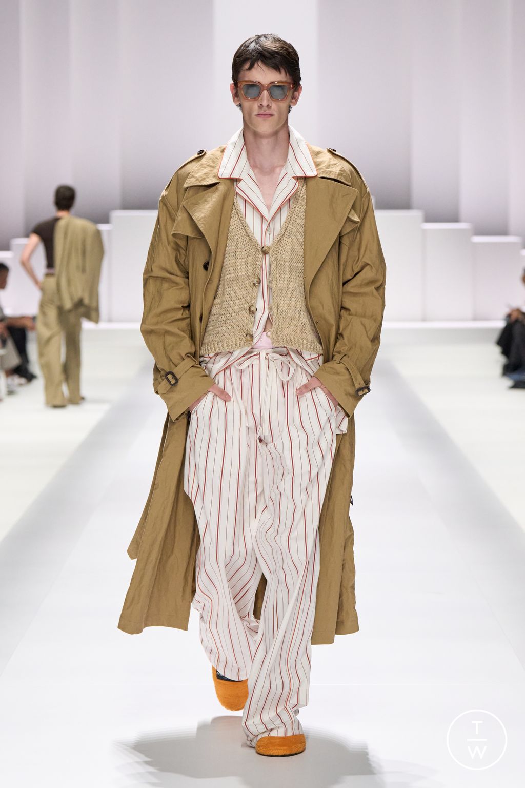 Fashion Week Milan Spring/Summer 2026 look 47 from the Dolce & Gabbana collection menswear