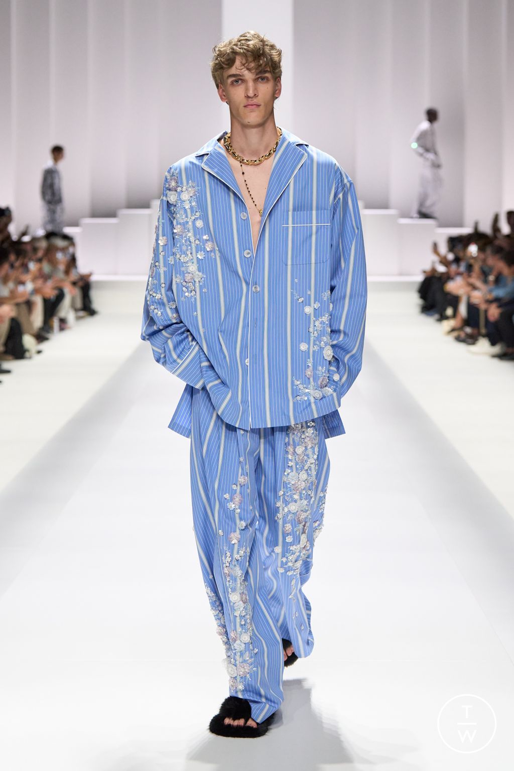 Fashion Week Milan Spring/Summer 2026 look 67 from the Dolce & Gabbana collection menswear