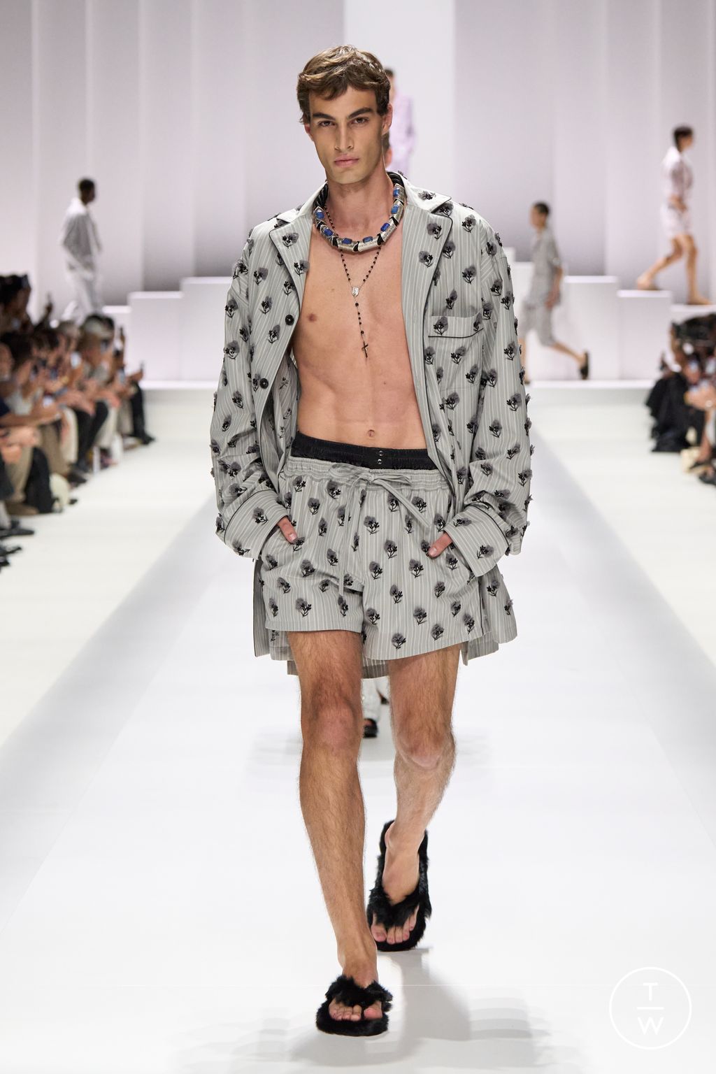 Fashion Week Milan Spring/Summer 2026 look 77 de la collection Dolce & Gabbana menswear