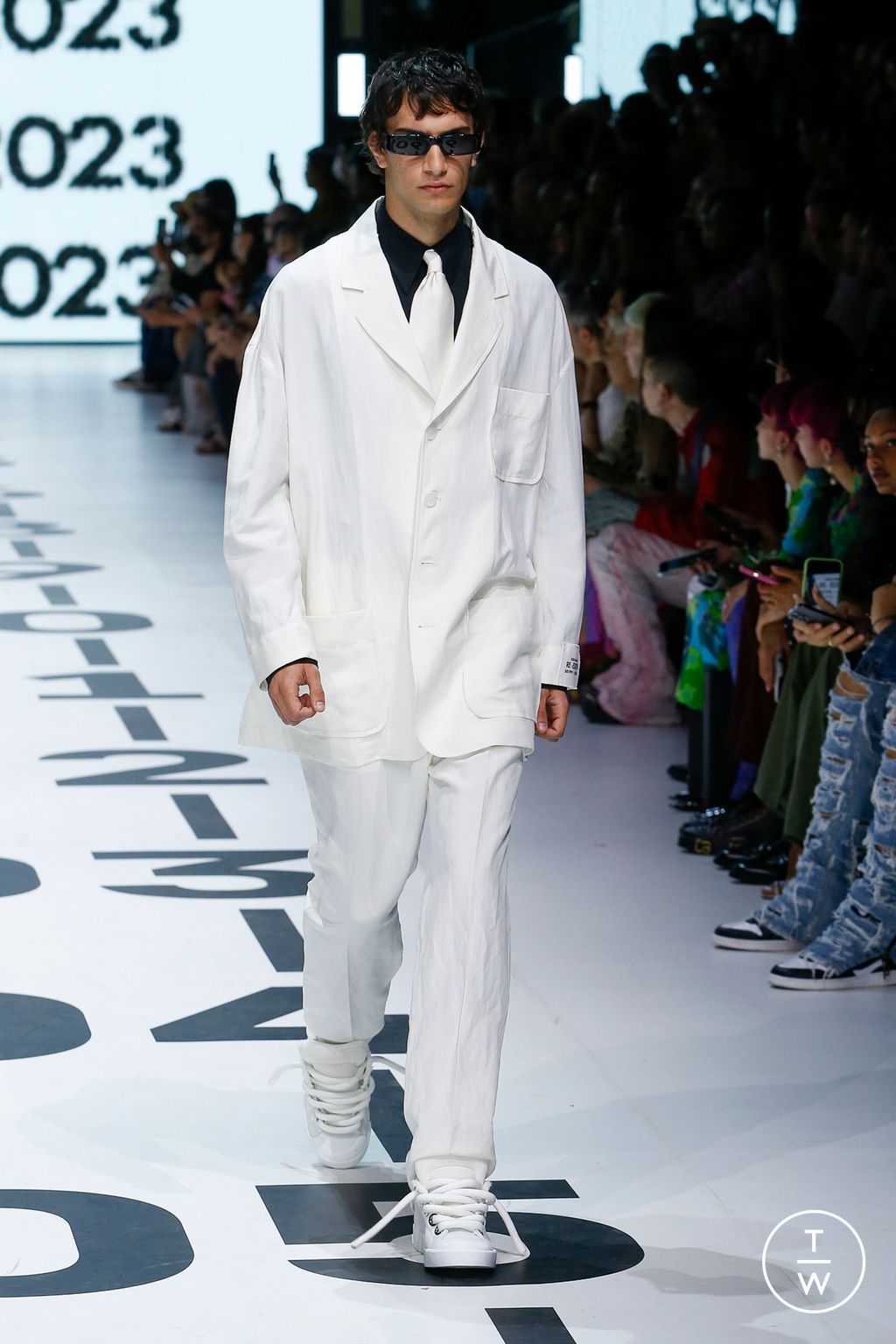 Fashion Week Milan Spring/Summer 2023 look 14 from the Dolce & Gabbana collection 男装