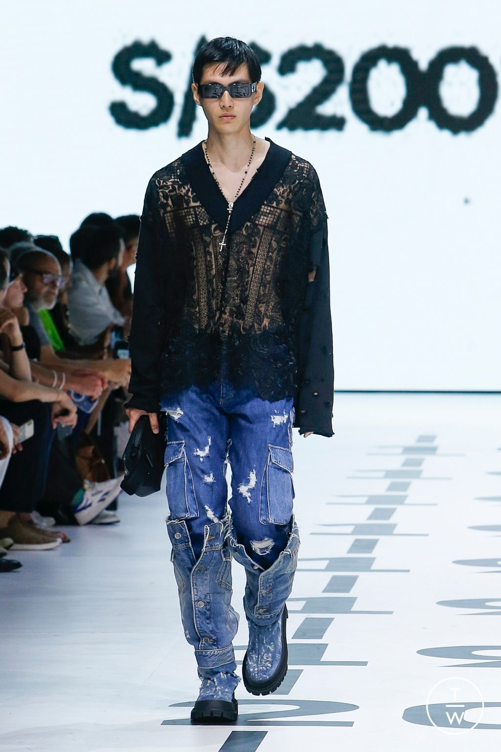 Fashion Week Milan Spring/Summer 2023 look 24 de la collection Dolce & Gabbana menswear