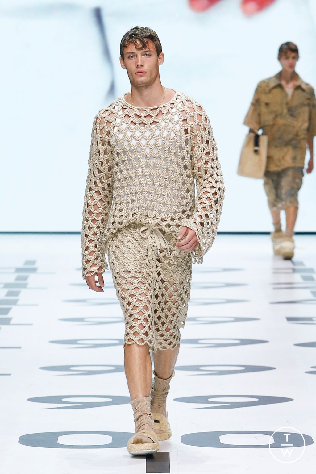 Fashion Week Milan Spring/Summer 2023 look 76 from the Dolce & Gabbana collection 男装