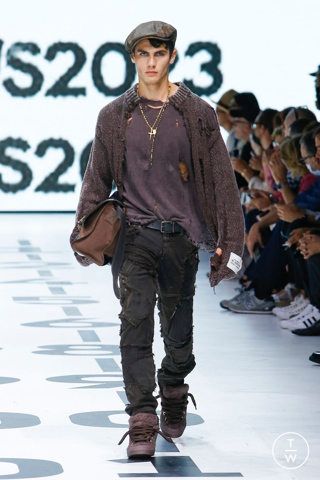 Fashion Week Milan Spring/Summer 2023 look 83 from the Dolce & Gabbana collection menswear