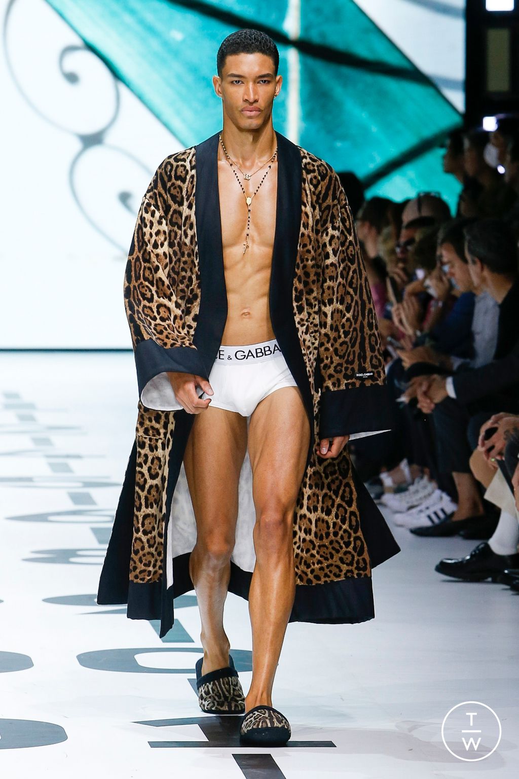 Fashion Week Milan Spring/Summer 2023 look 86 from the Dolce & Gabbana collection 男装