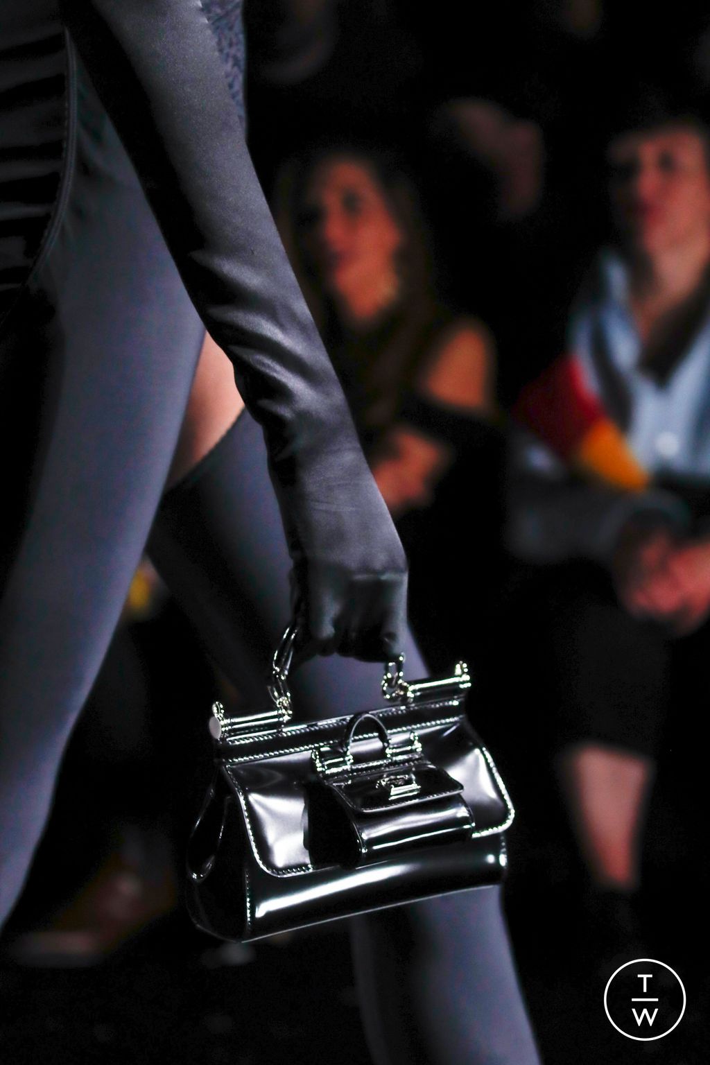 Fashion Week Milan Spring/Summer 2023 look 4 de la collection Dolce & Gabbana womenswear accessories