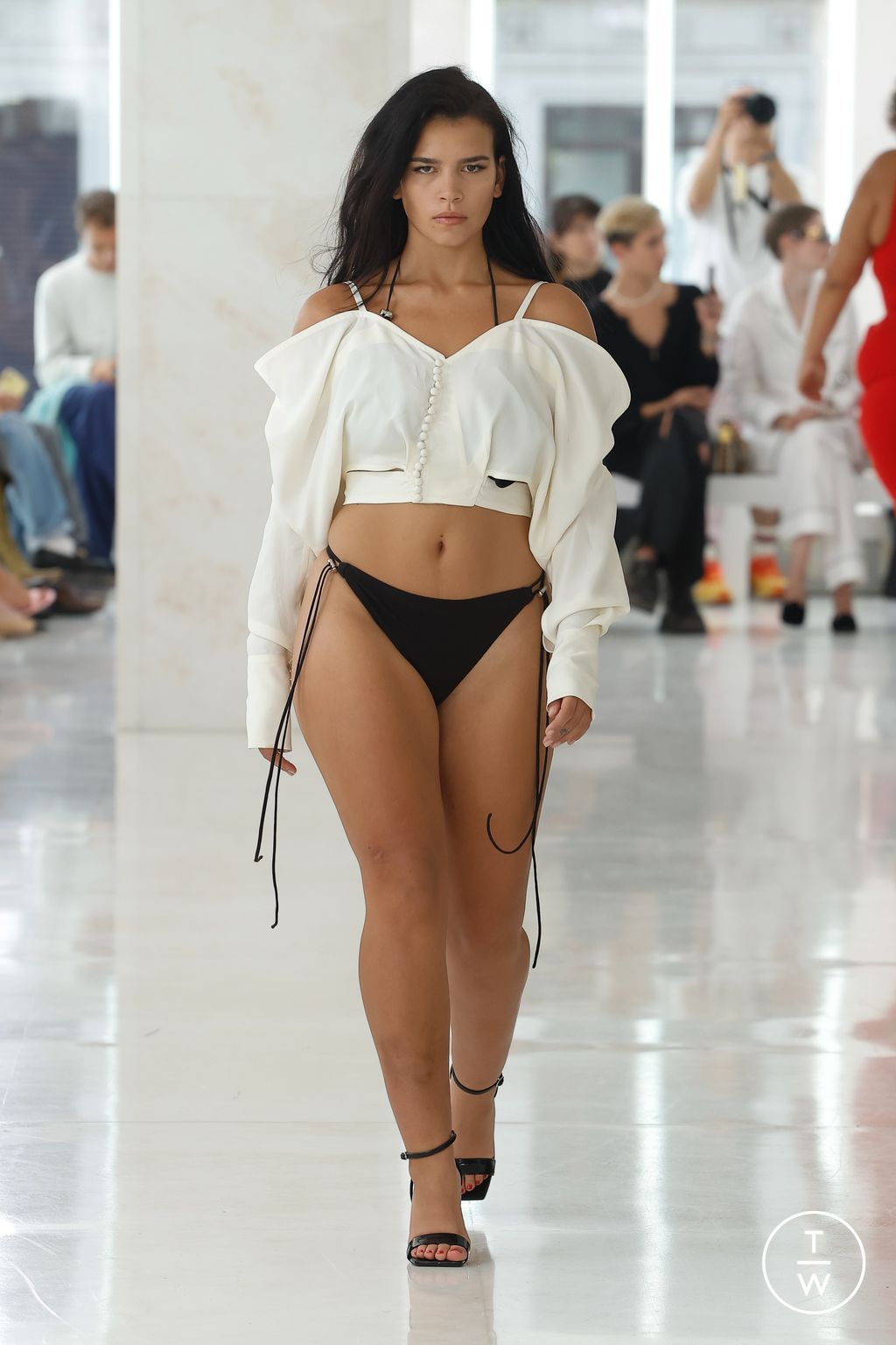 Fashion Week Milan Spring/Summer 2024 look 26 from the KAROLINE VITTO collection womenswear