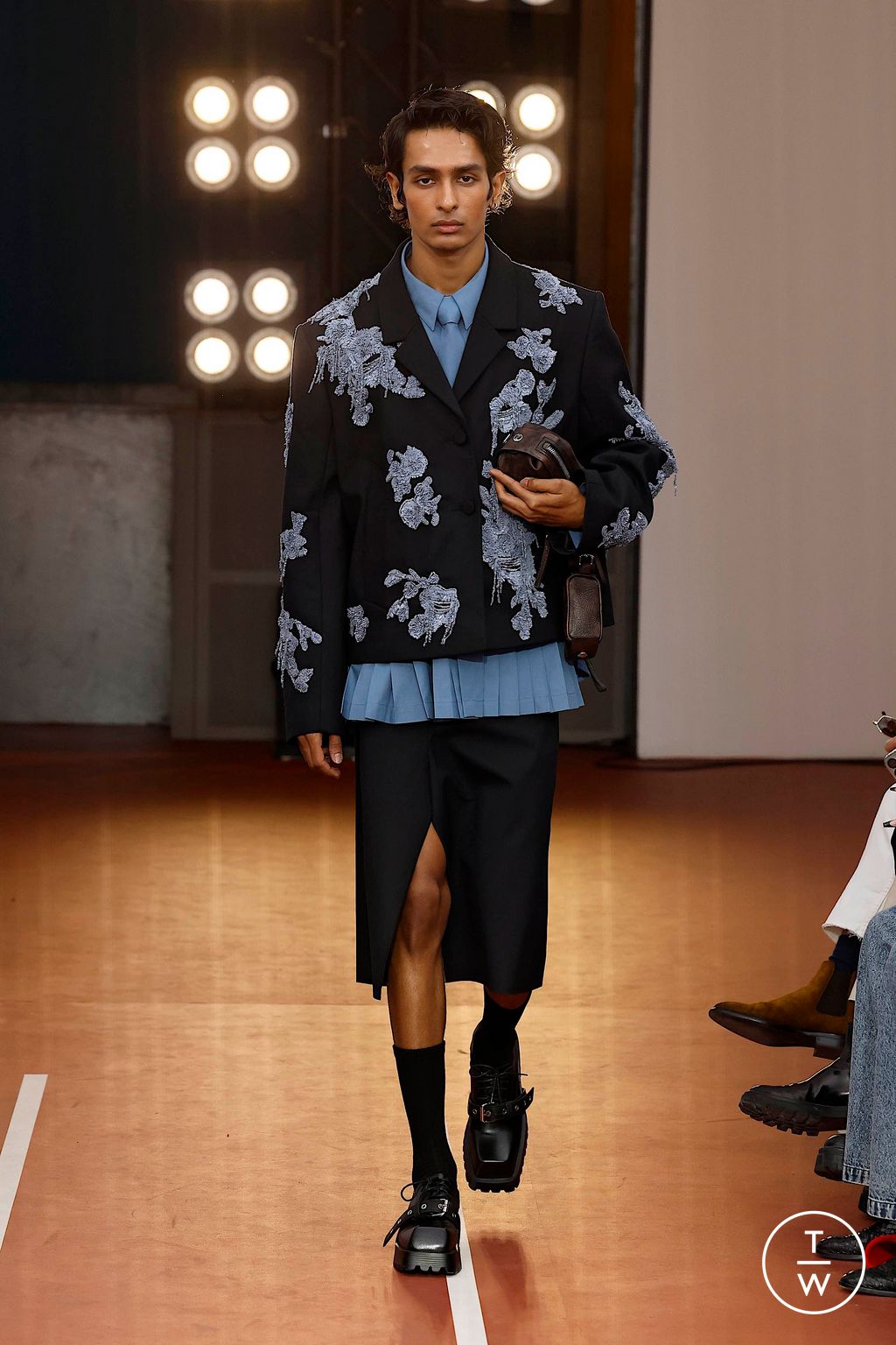 Fashion Week Milan Fall/Winter 2024 look 7 from the Dhruv-Kapoor collection 男装