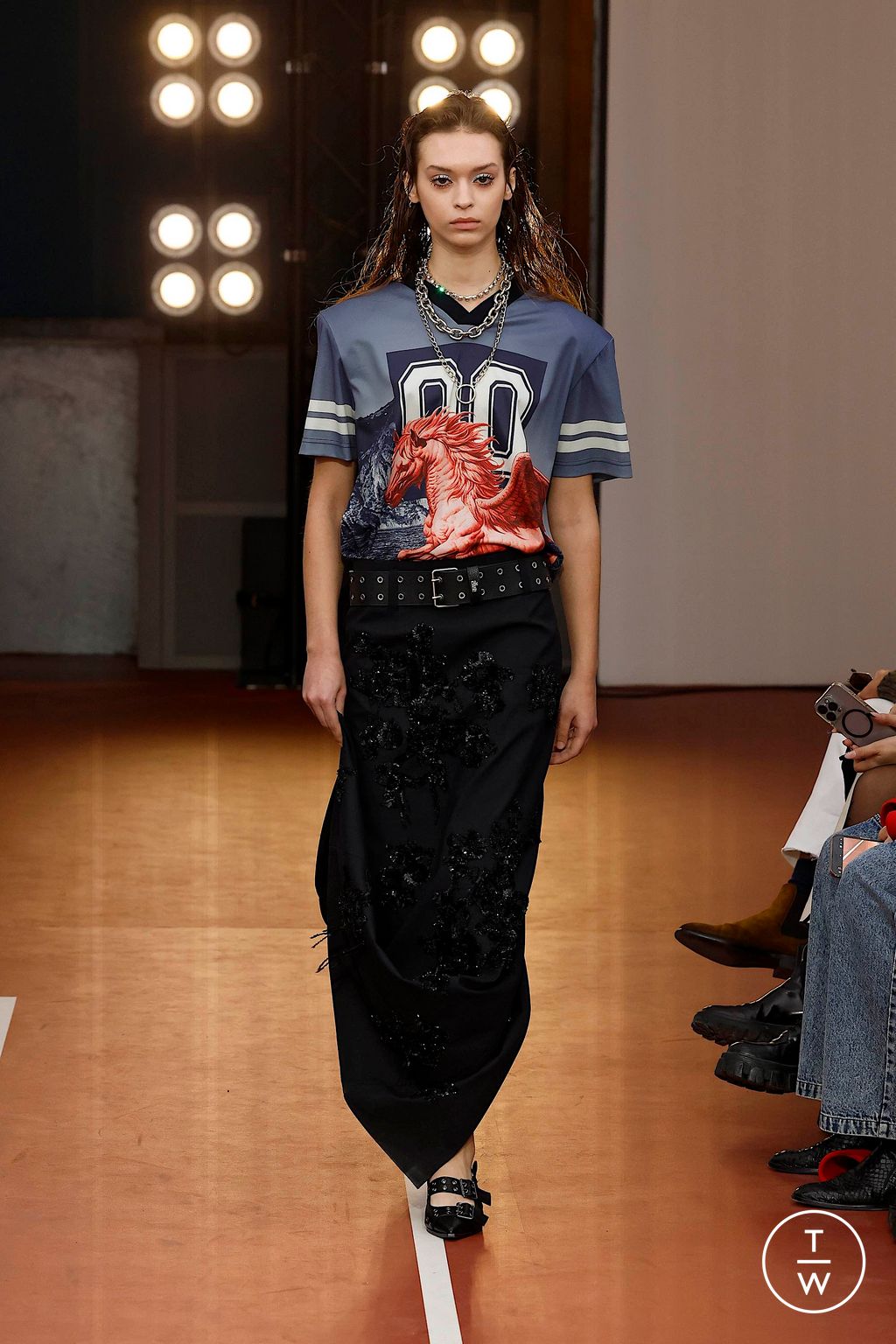 Fashion Week Milan Fall/Winter 2024 look 22 de la collection Dhruv-Kapoor menswear