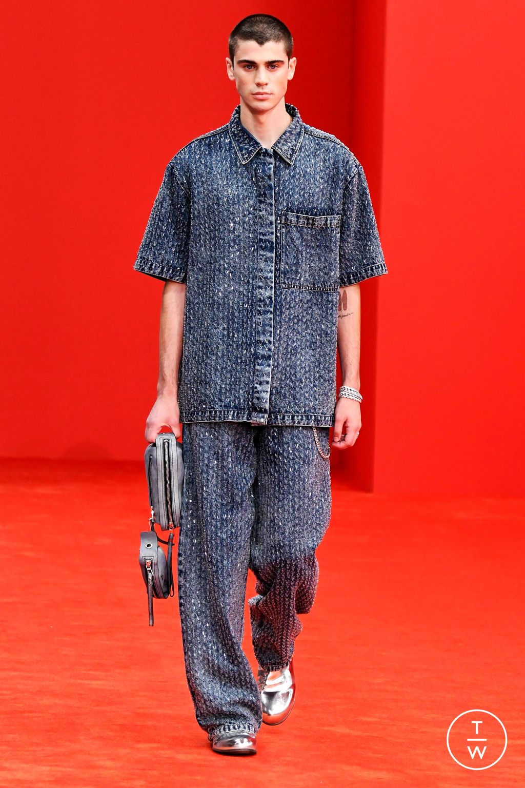 Fashion Week Milan Spring-Summer 2025 look 1 from the Dhruv-Kapoor collection menswear
