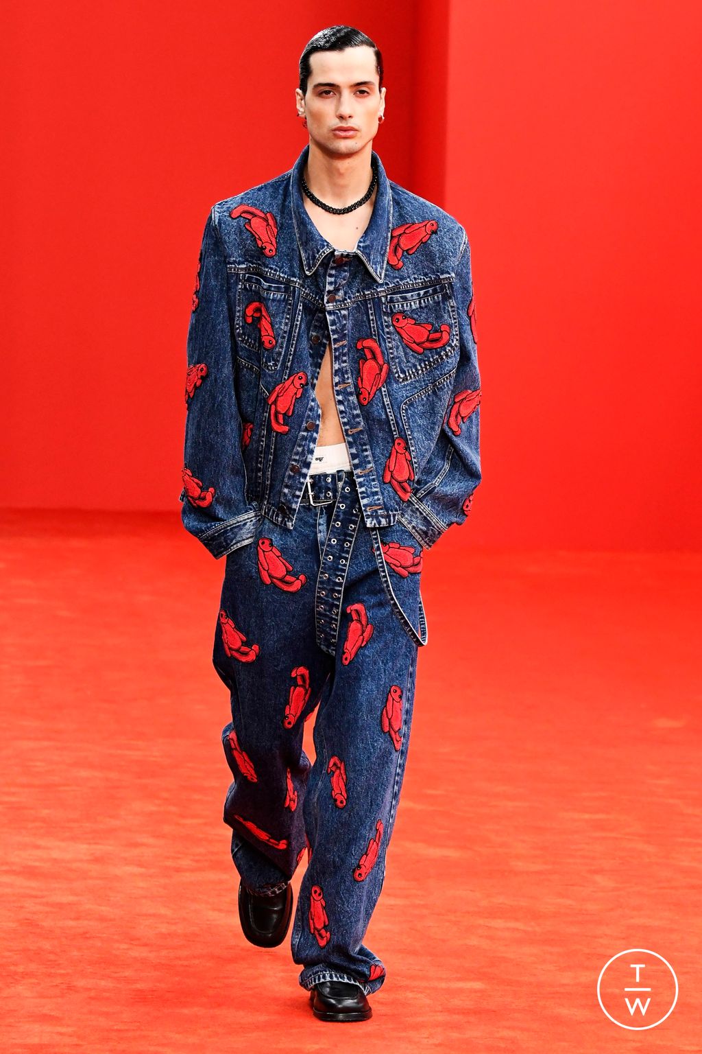 Fashion Week Milan Spring-Summer 2025 look 22 from the Dhruv-Kapoor collection menswear