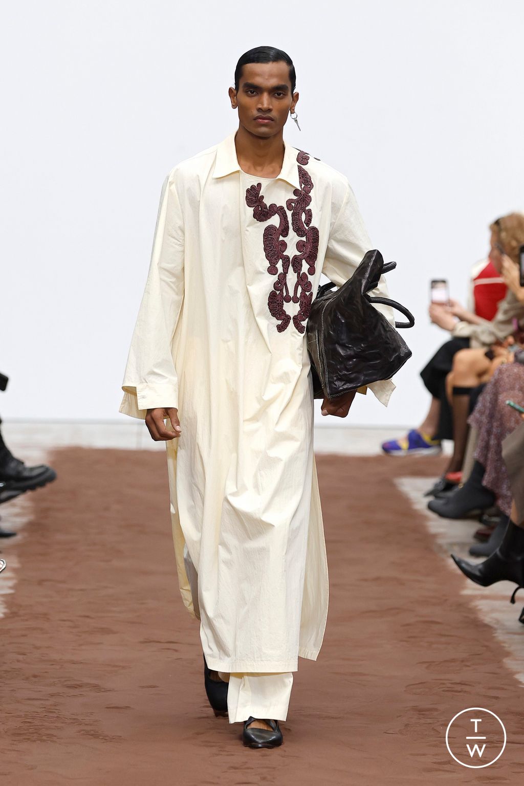 Fashion Week Milan Spring/Summer 2026 look 25 from the Dhruv Kapoor collection womenswear