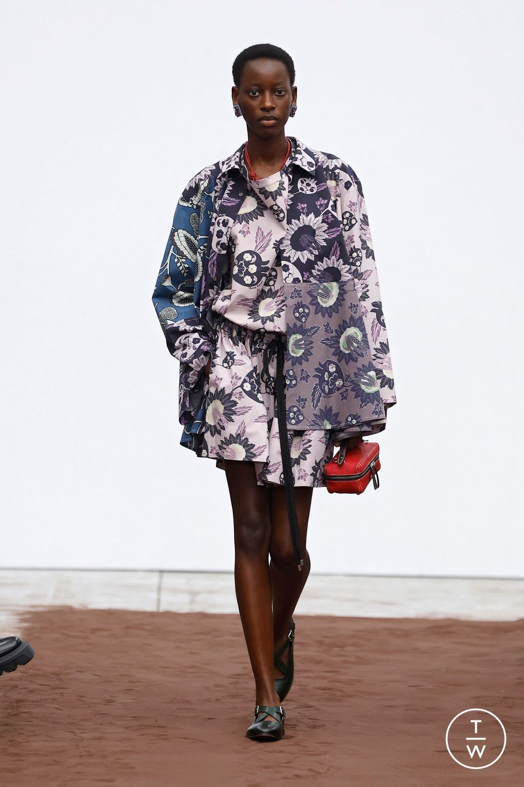 Fashion Week Milan Spring/Summer 2026 look 29 from the Dhruv Kapoor collection womenswear