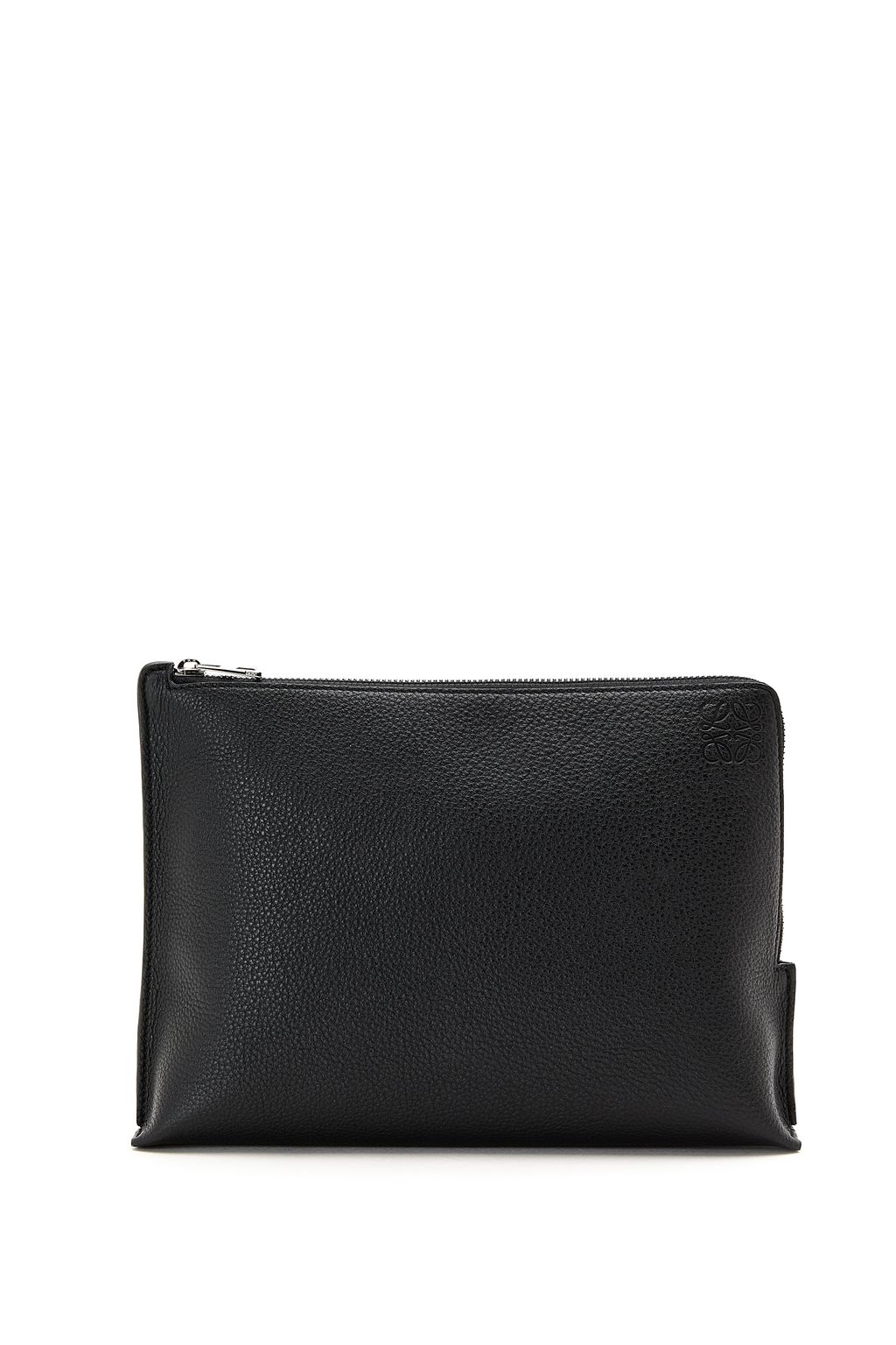 Fashion Week Paris Spring/Summer 2023 look 62 from the Loewe collection menswear accessories