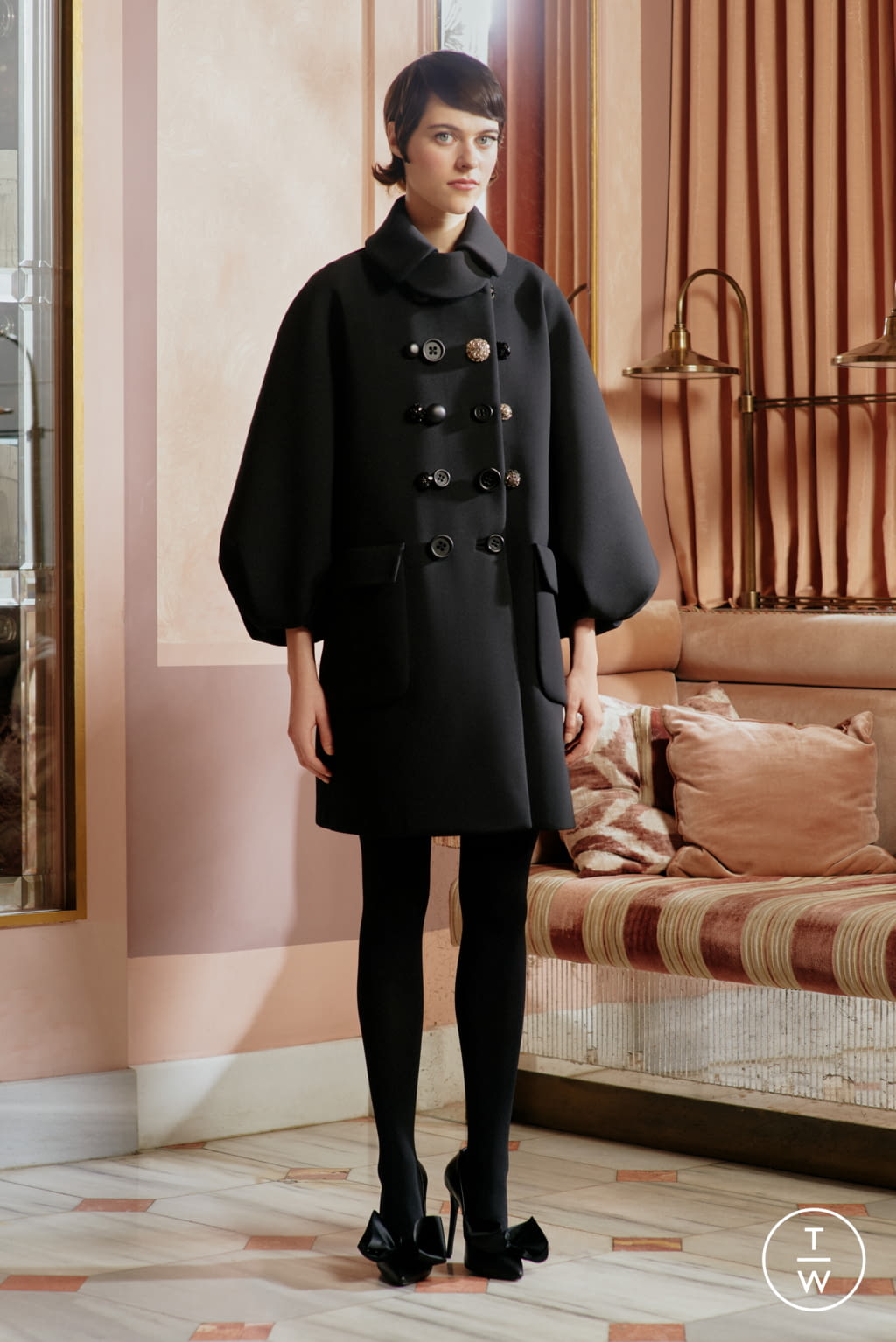 Fashion Week Paris Fall/Winter 2021 look 14 from the Dice Kayek collection 女装