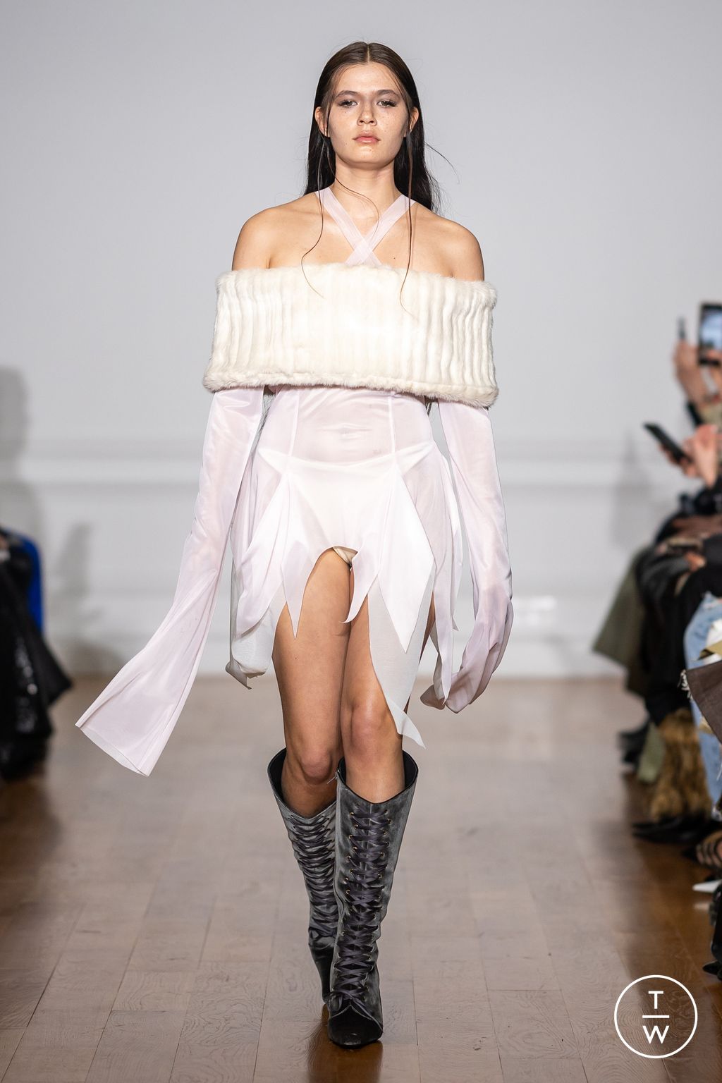 Fashion Week Paris Fall/Winter 2023 look 3 from the Didu collection womenswear