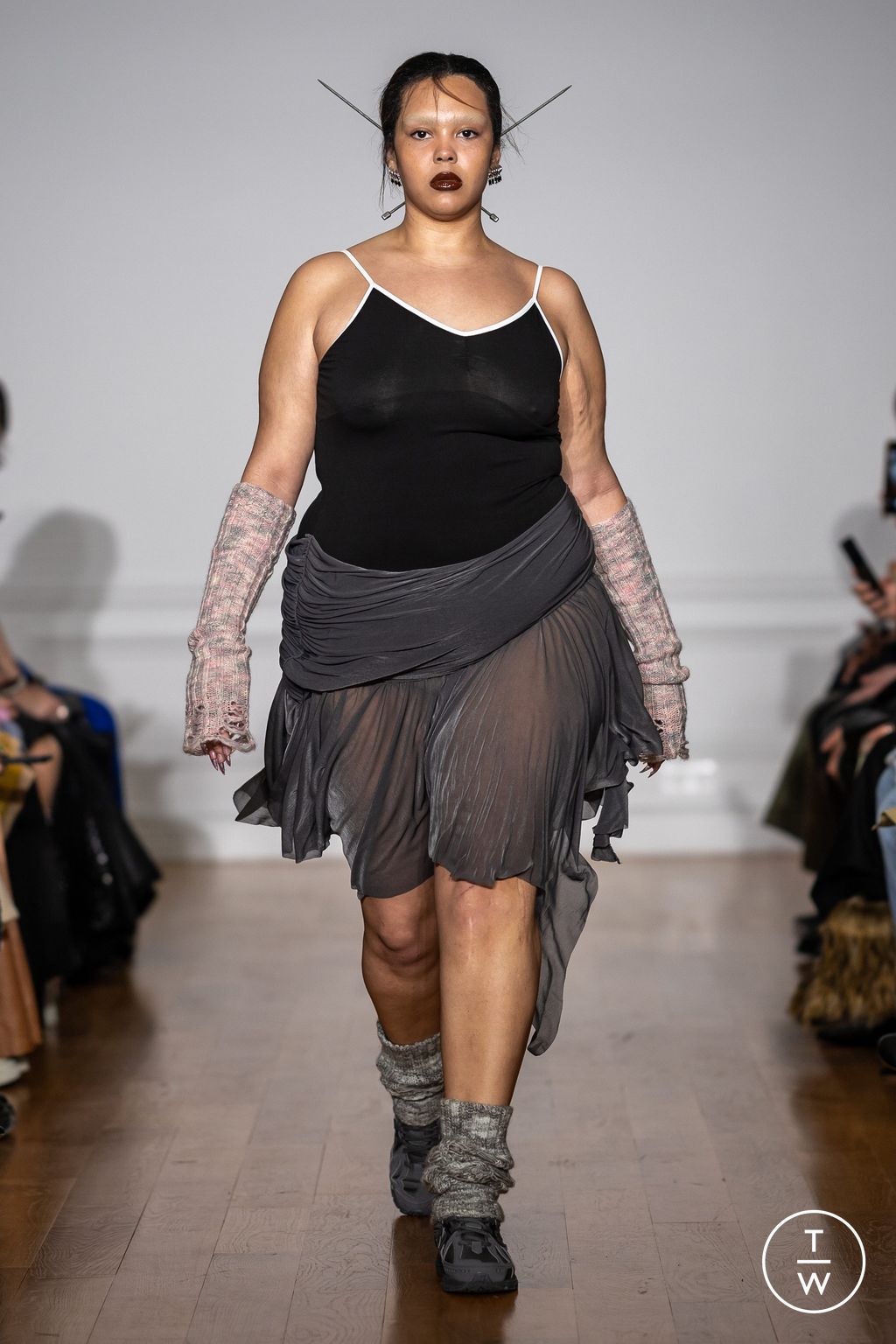 Fashion Week Paris Fall/Winter 2023 look 15 de la collection Didu womenswear