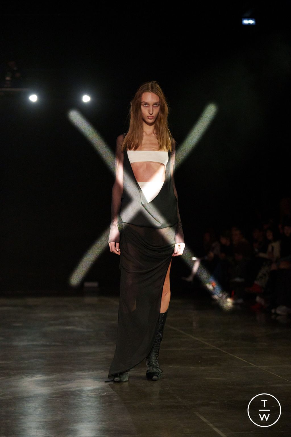 Fashion Week Paris Fall/Winter 2024 look 17 de la collection Didu womenswear