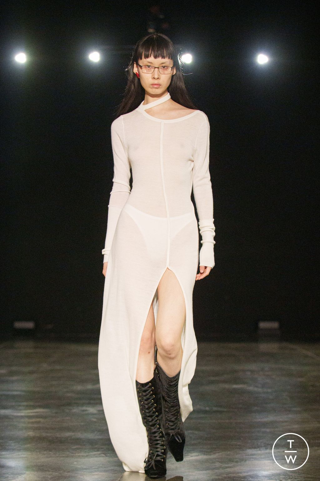 Fashion Week Paris Fall/Winter 2024 look 21 from the Didu collection 女装