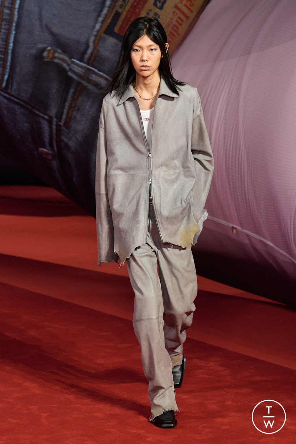Fashion Week Milan Fall/Winter 2022 look 17 from the DIESEL collection 女装