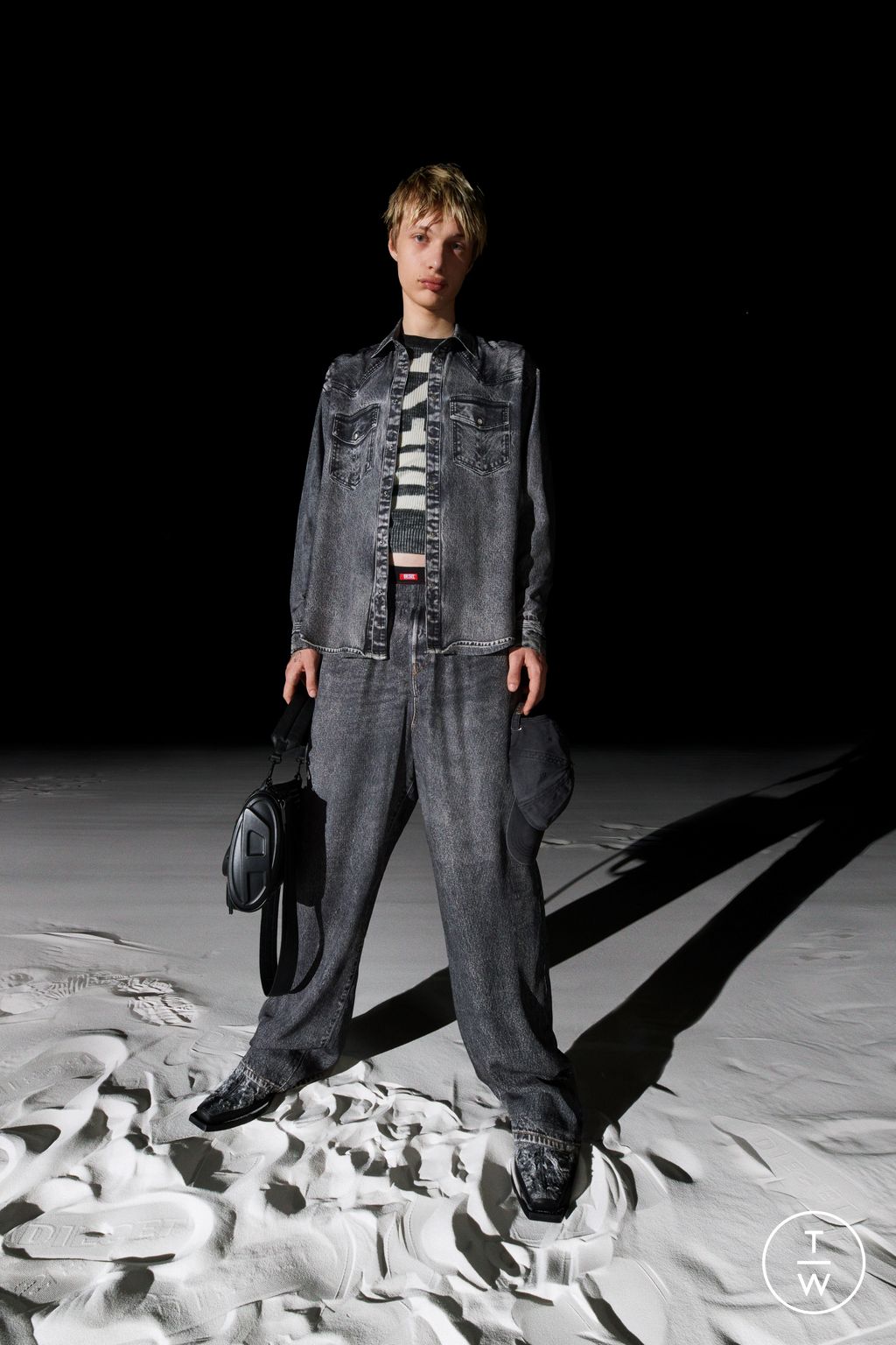 Fashion Week Milan Resort 2023 look 46 from the DIESEL collection womenswear