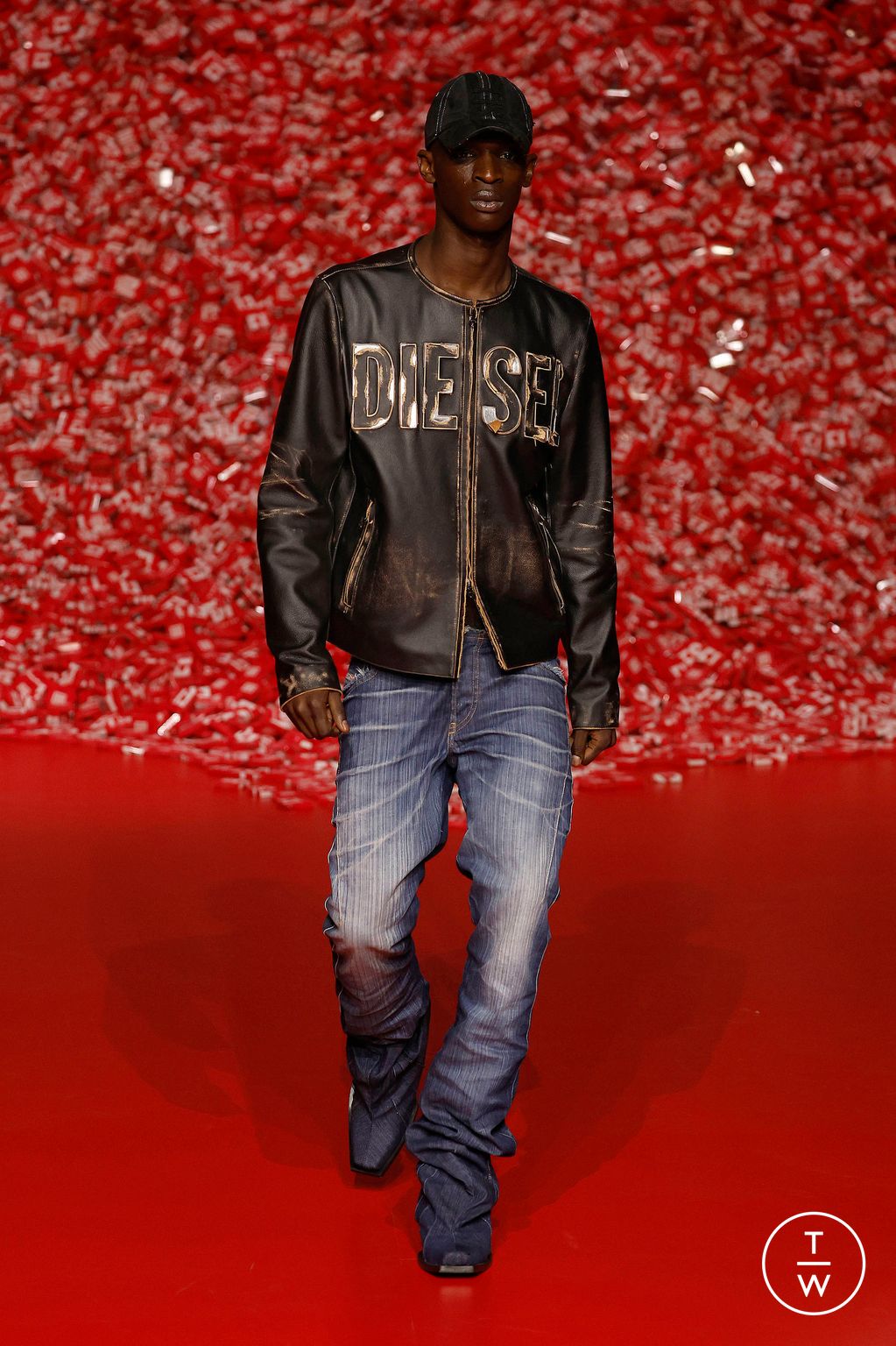 Fashion Week Milan Fall/Winter 2023 look 1 from the DIESEL collection 女装