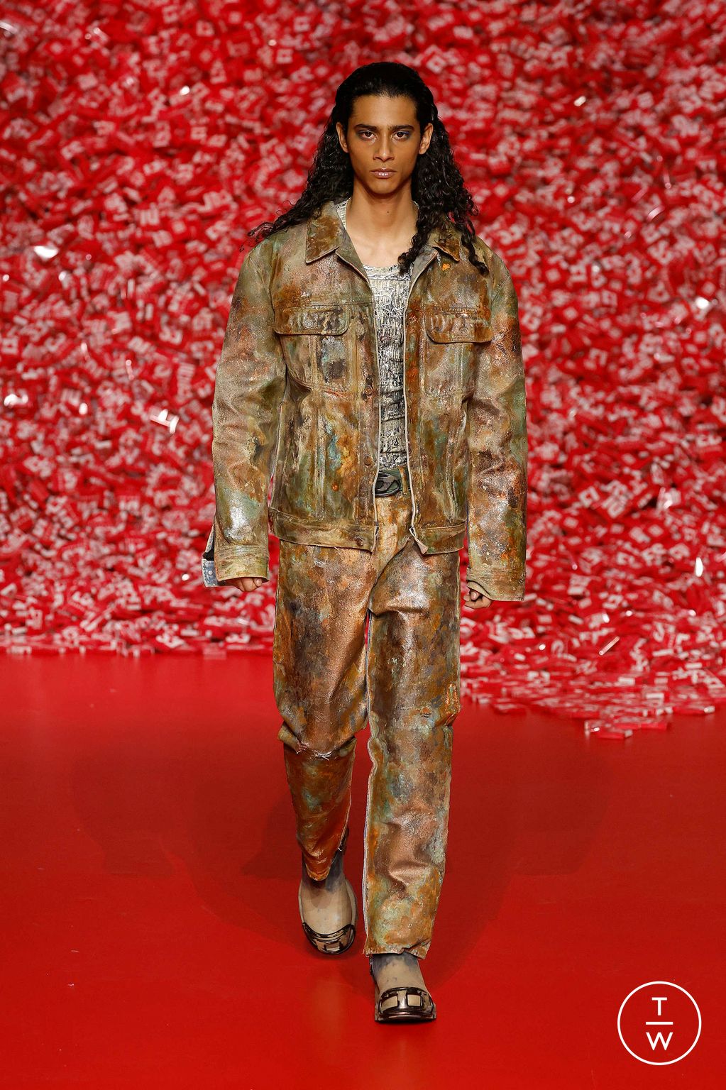 Fashion Week Milan Fall/Winter 2023 look 36 from the DIESEL collection 女装
