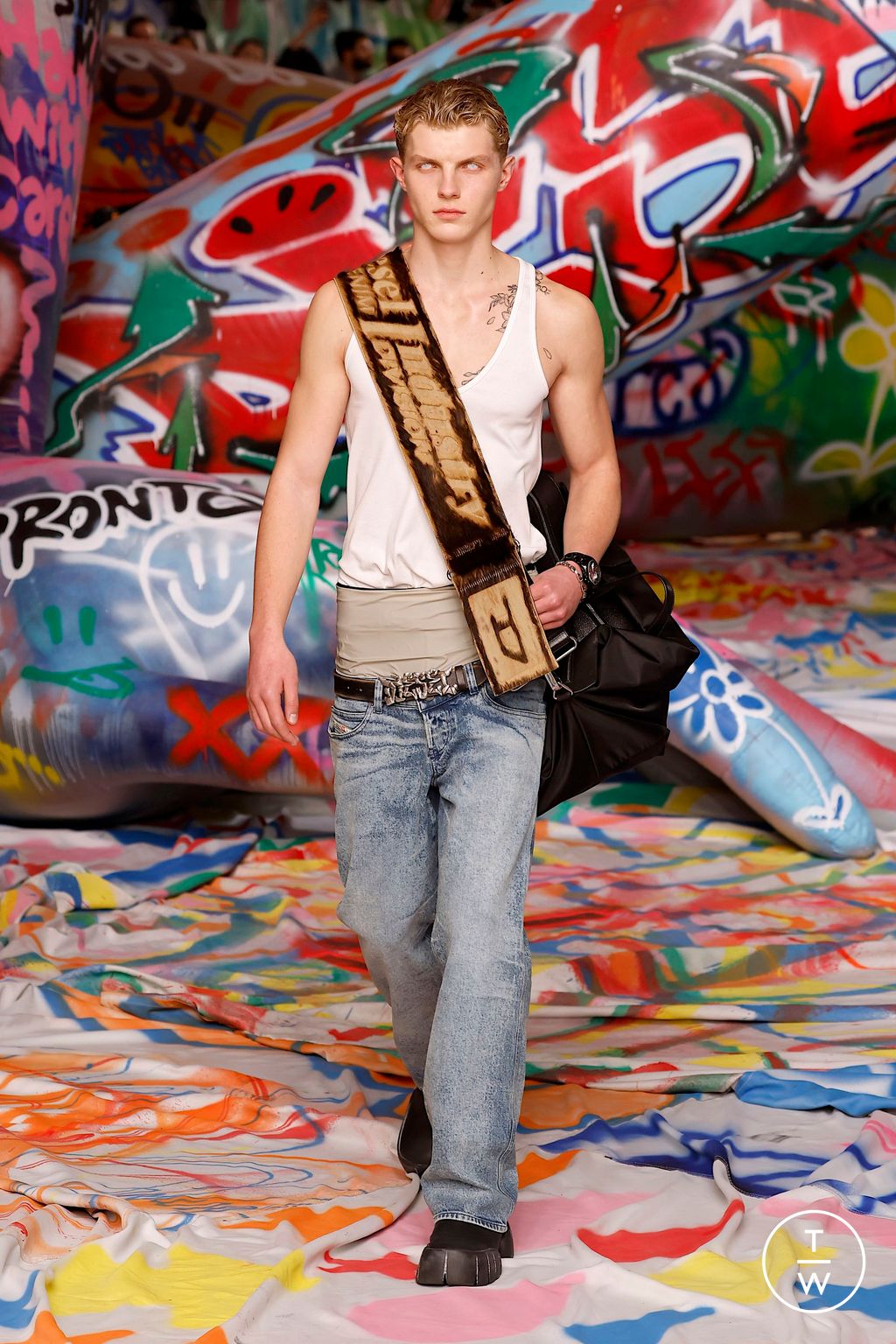 Fashion Week Milan Fall/Winter 2025 look 35 from the DIESEL collection womenswear