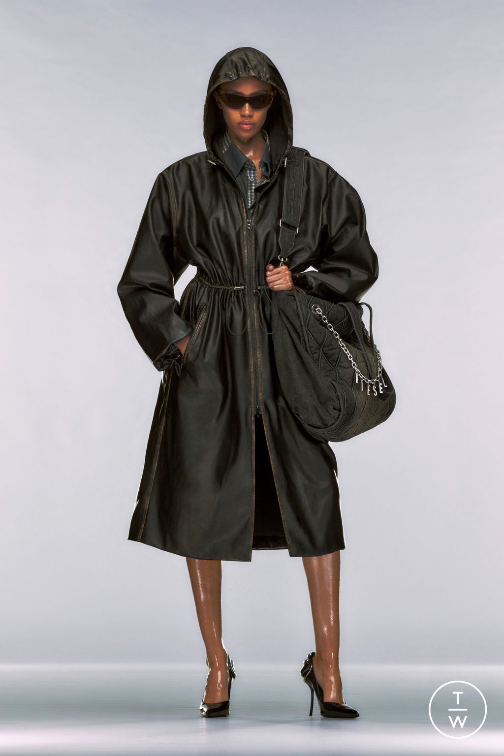 Fashion Week Milan Resort 2025 look 5 from the DIESEL collection 女装