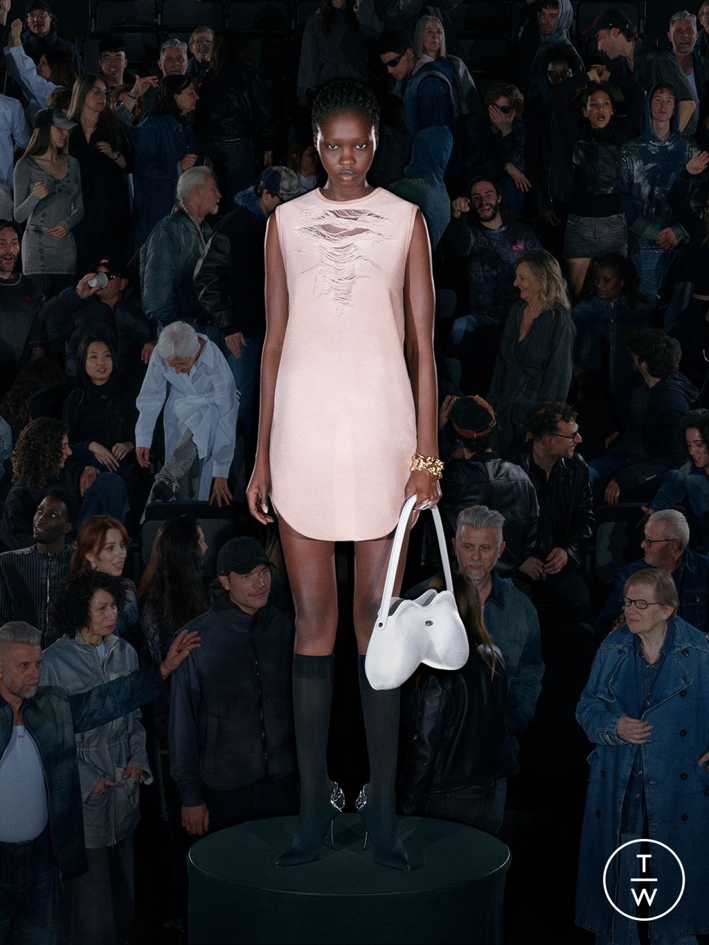 Fashion Week Milan Resort 2026 look 32 from the DIESEL collection 女装