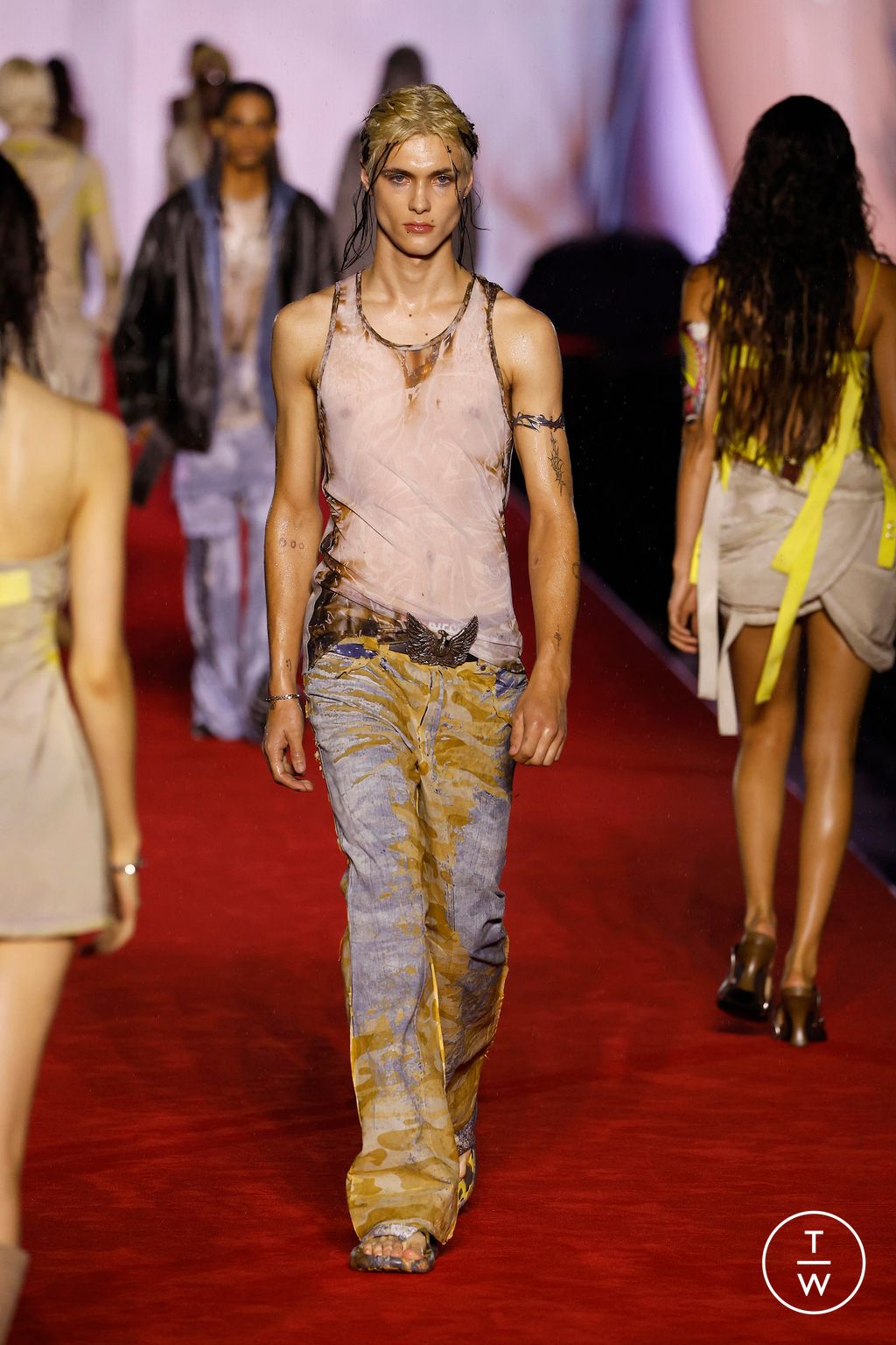 Fashion Week Milan Spring/Summer 2024 look 32 from the DIESEL collection 女装