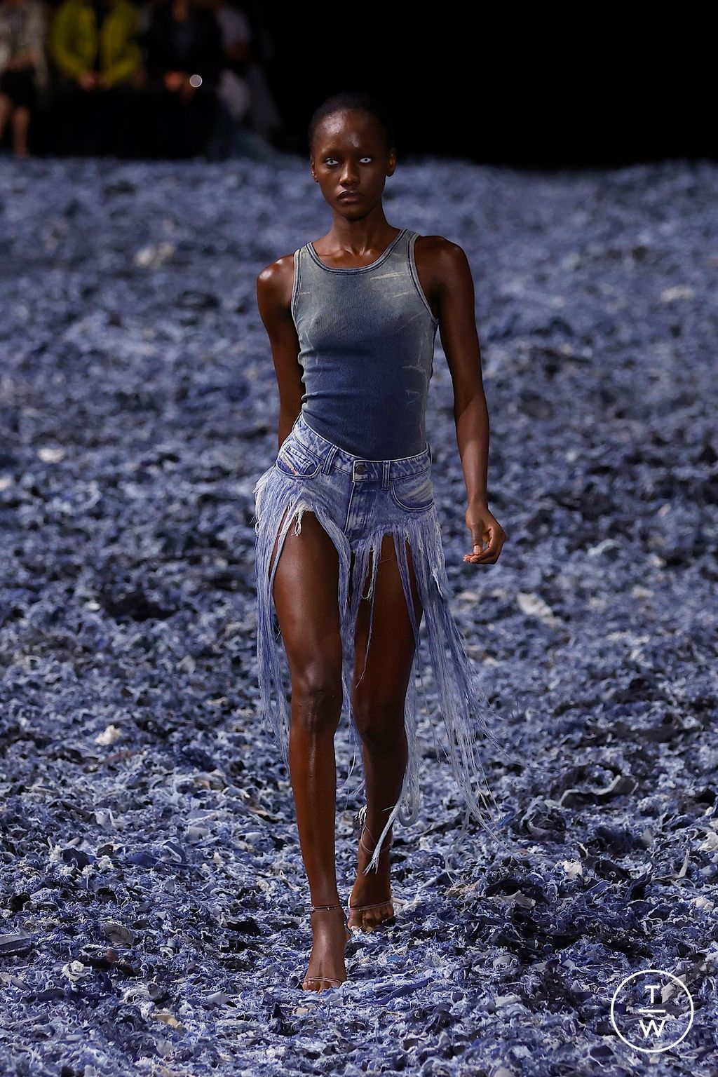 Fashion Week Milan Spring/Summer 2025 look 1 from the DIESEL collection 女装
