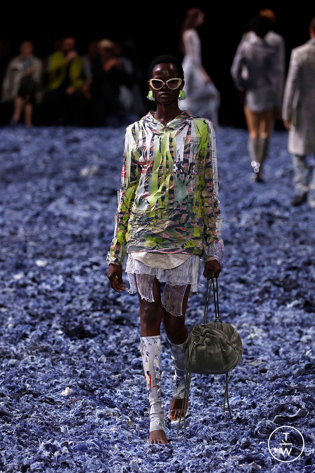 Fashion Week Milan Spring/Summer 2025 look 37 from the DIESEL collection womenswear