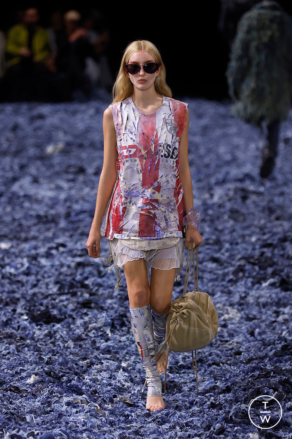 Fashion Week Milan Spring/Summer 2025 look 39 from the DIESEL collection womenswear
