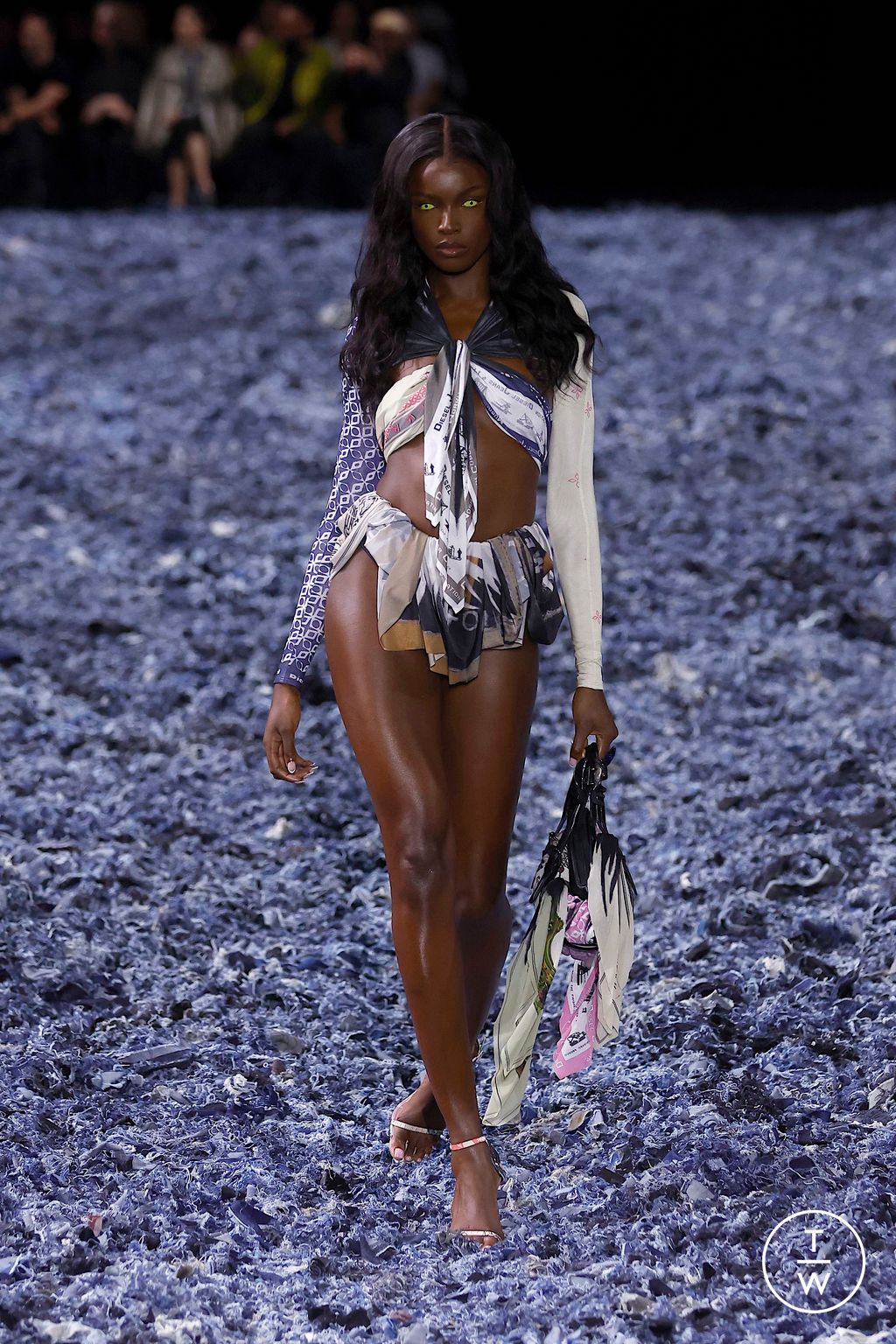 Fashion Week Milan Spring/Summer 2025 look 64 from the DIESEL collection 女装