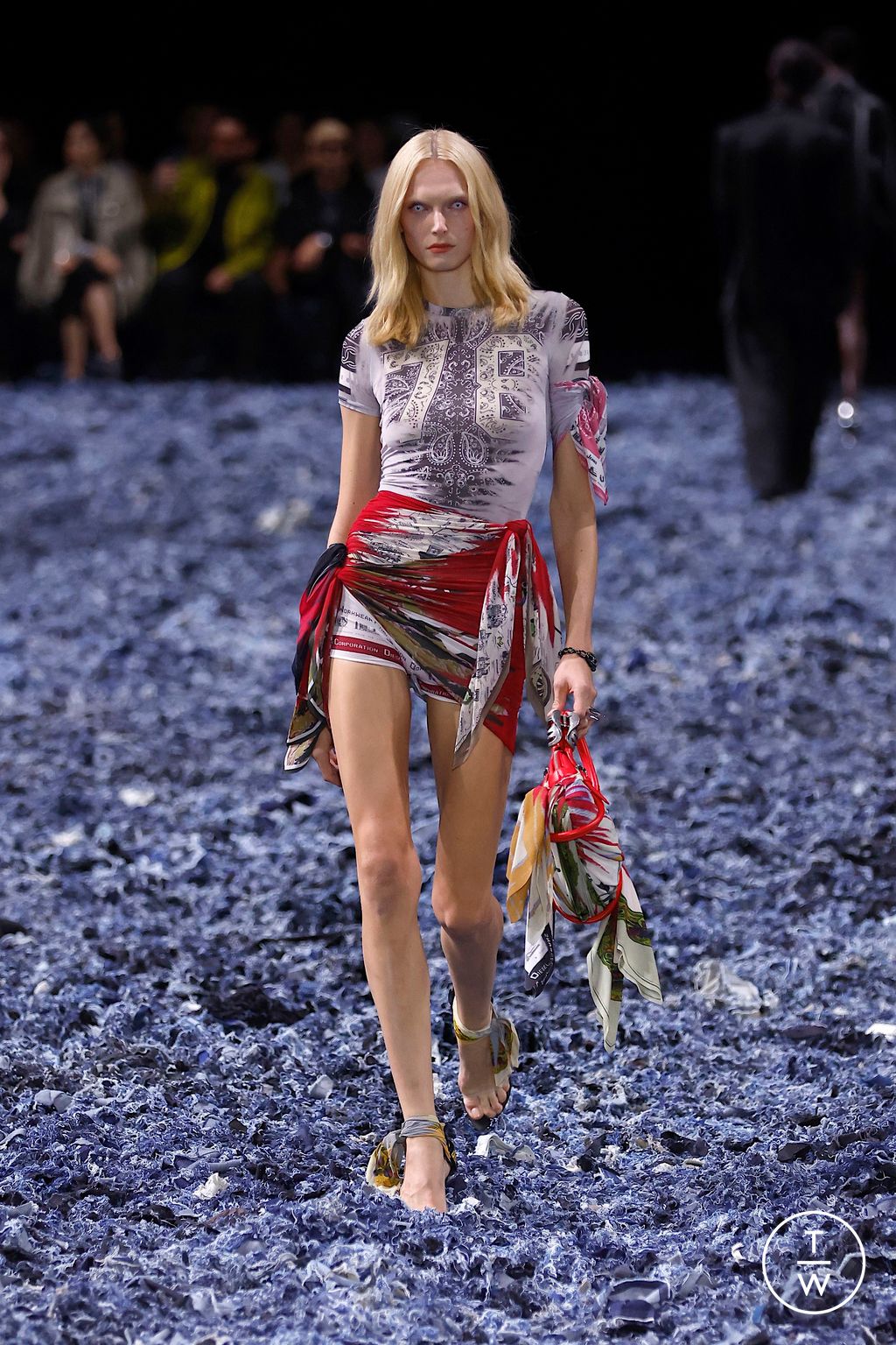 Fashion Week Milan Spring/Summer 2025 look 71 from the DIESEL collection 女装