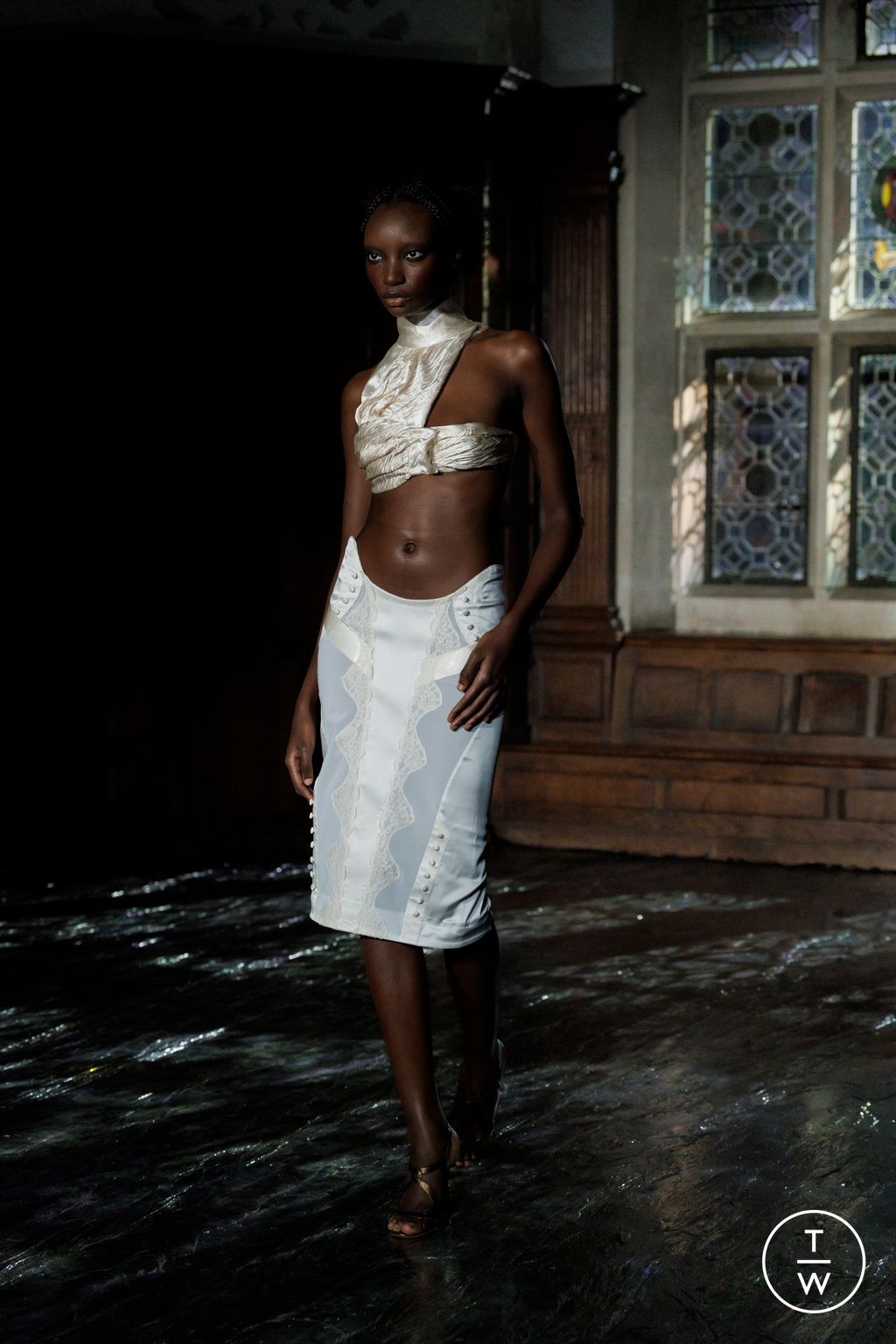 Fashion Week London Spring/Summer 2026 look 9 from the Dilara Findikoglu collection 女装