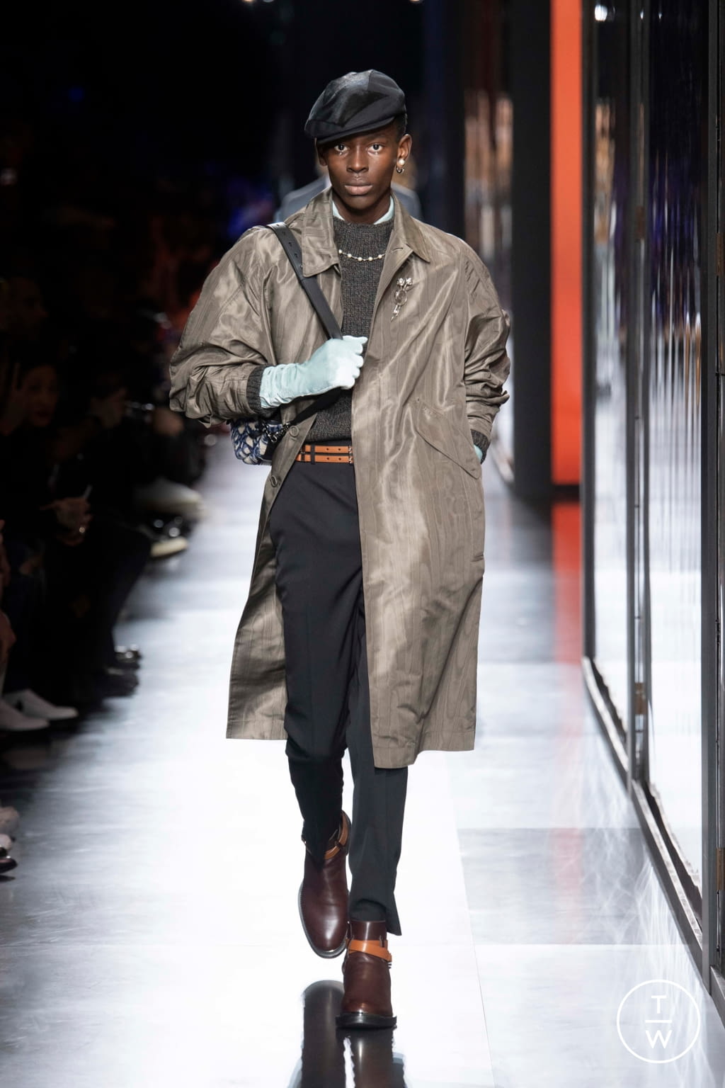 Fashion Week Paris Fall/Winter 2020 look 6 from the Dior Men collection menswear