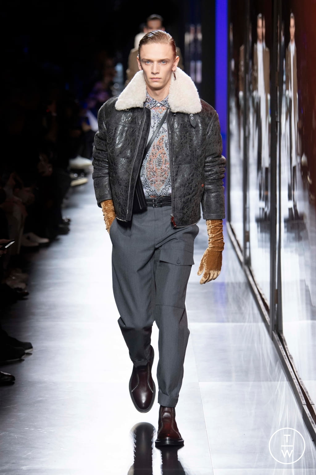 Fashion Week Paris Fall/Winter 2020 look 14 de la collection Dior Men menswear