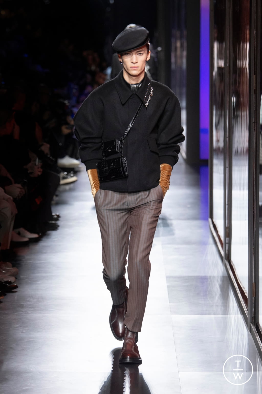 Fashion Week Paris Fall/Winter 2020 look 24 de la collection Dior Men menswear