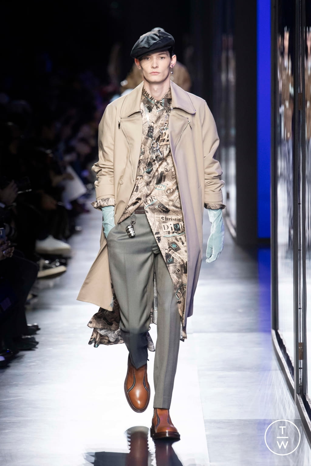 Fashion Week Paris Fall/Winter 2020 look 32 from the Dior Men collection menswear