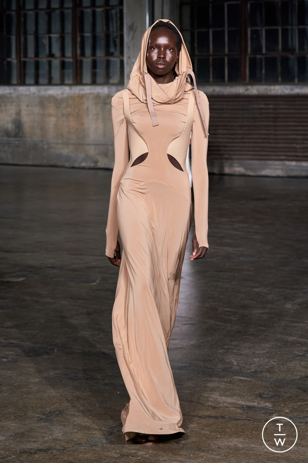 Fashion Week New York Fall/Winter 2022 look 10 from the Dion Lee collection womenswear