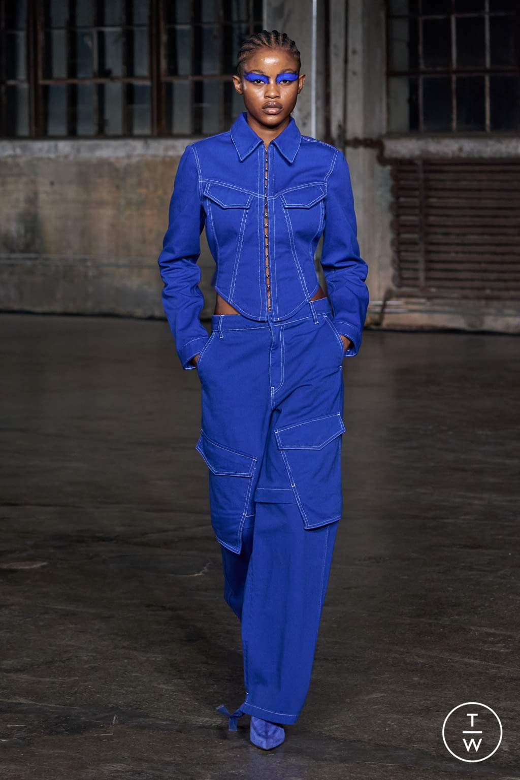 Fashion Week New York Fall/Winter 2022 look 15 from the Dion Lee collection womenswear