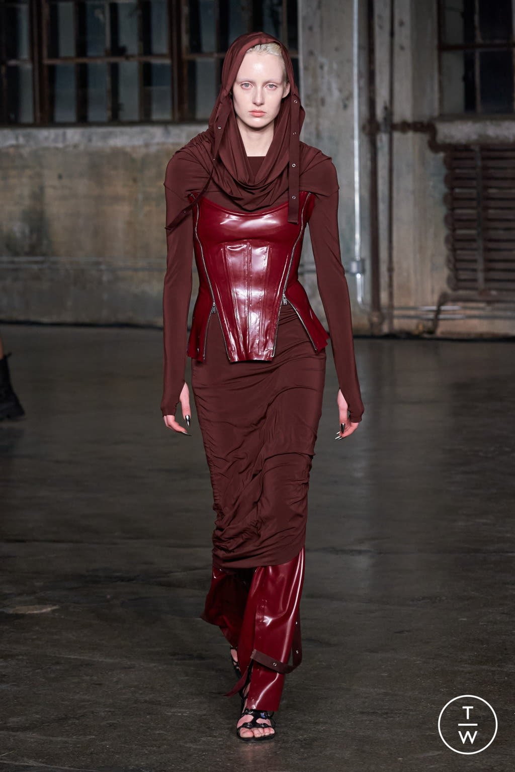 Fashion Week New York Fall/Winter 2022 look 24 de la collection Dion Lee womenswear