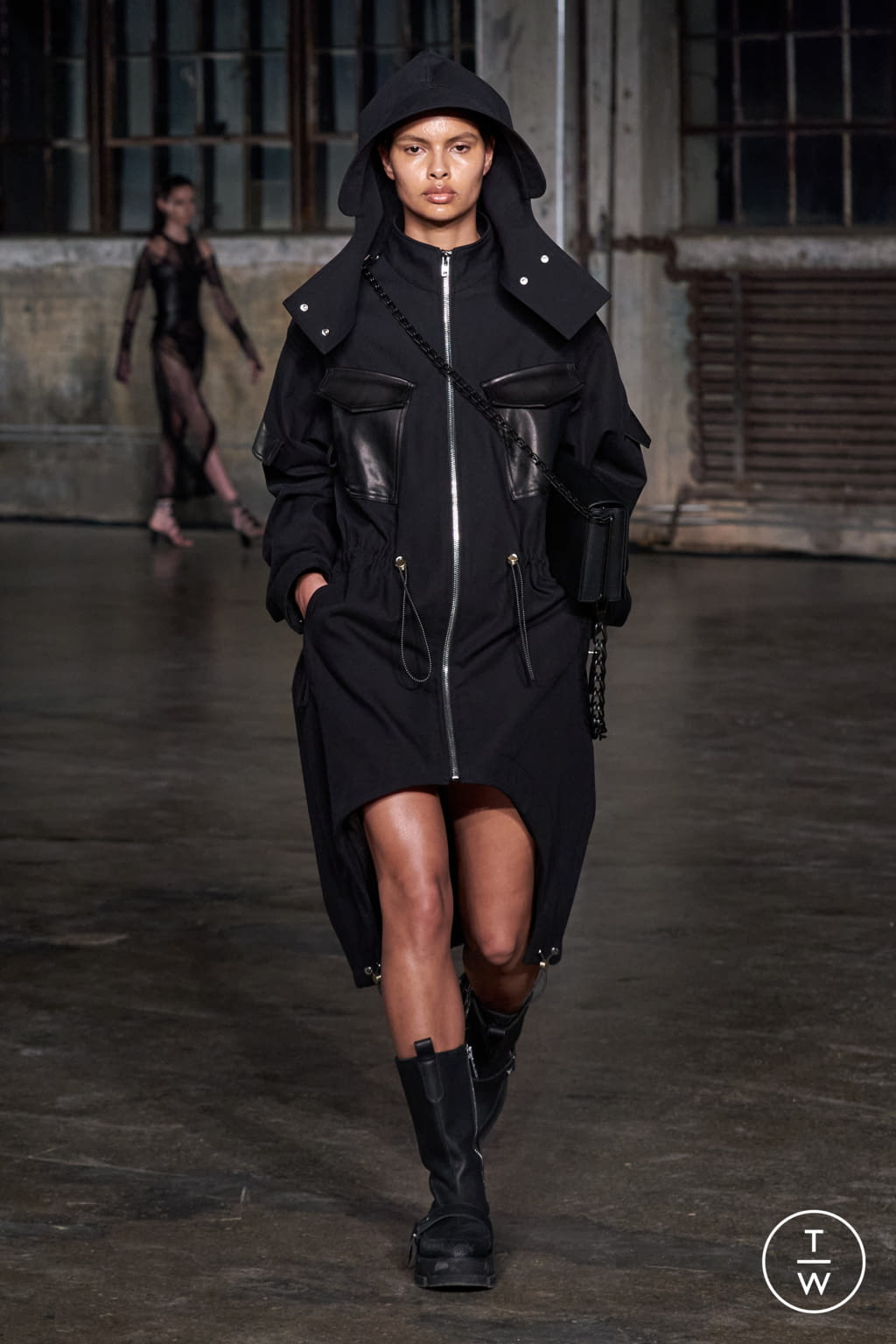 Fashion Week New York Fall/Winter 2022 look 30 from the Dion Lee collection womenswear